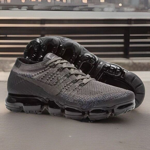 Nike Womens Air VaporMax 'Midnight Fog'  Black 6 US 36.5 EUR 3.5 UK 849557-009 - Picture 1 of 15